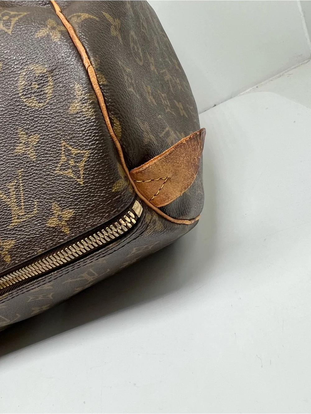 LOUIS VUITTON Monogram Keepall 55 Boston Bag